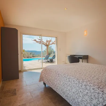 Villa Le Petit Chene Apt